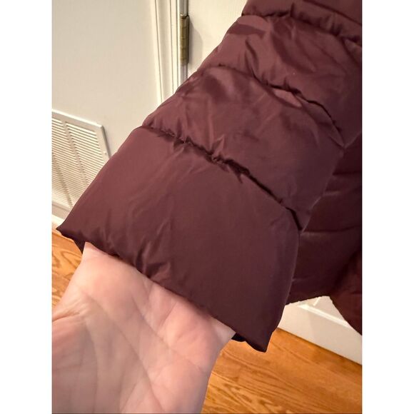 Big Chill Burgundy Long Fur Trimmed Puffer Coat sz M EUC - Picture 3 of 7